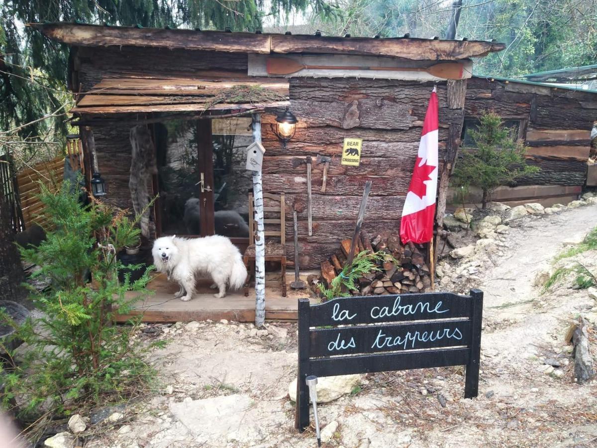 La Cabane Des Trappeurs Crepy-en-Valois Εξωτερικό φωτογραφία